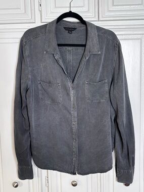 Rock & Republic Gray Button-Down Shirt